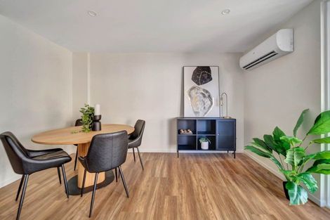 Photo of property in 1/1g Dishys Road, Flat Bush, Auckland, 2019