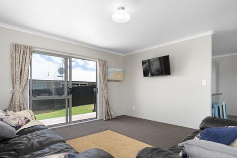 Photo of property in 6 Ballintoy Park Drive, Welcome Bay, Tauranga, 3175