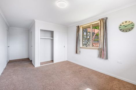 Photo of property in 69 Easther Crescent, Kew, Dunedin, 9012