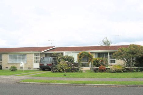 Photo of property in 1 Keilor Road, Otumoetai, Tauranga, 3110