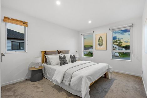 Photo of property in 47 Johns Creek Crescent, Silverdale, 0932