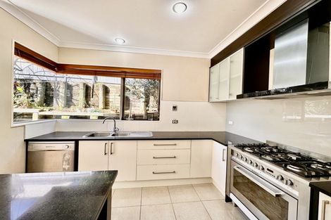 Photo of property in 23 Packspur Drive, Flat Bush, Auckland, 2016