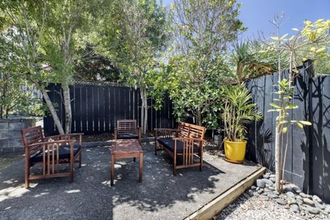 Photo of property in 1/33a Egremont Street, Belmont, Auckland, 0622