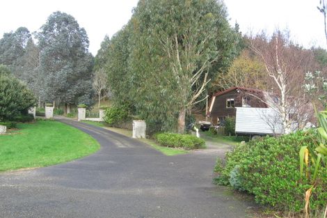 Photo of property in 142 Pahiatua Aokautere Road, Aokautere, Palmerston North, 4471