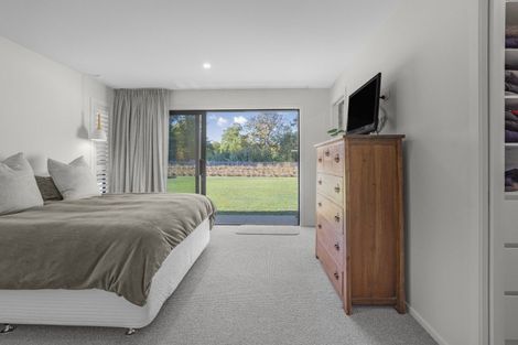 Photo of property in 30 Orchard Road, Greytown, 5712