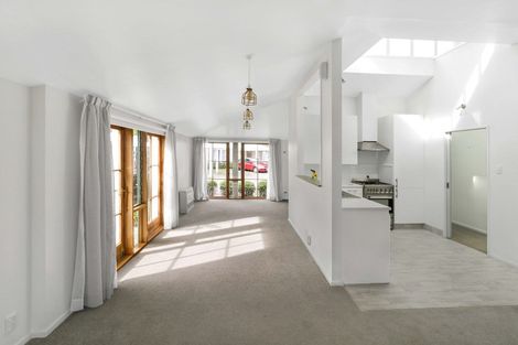 Photo of property in 8/30 Bauchop Road, Waterloo, Lower Hutt, 5011