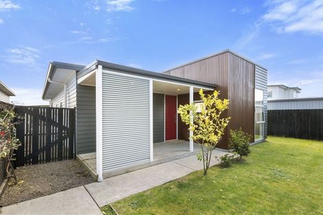 Photo of property in 11 Coprosma Close, Papamoa Beach, Papamoa, 3118