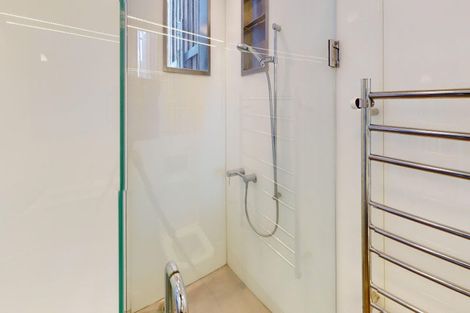 Photo of property in 16 Napier Street, Karaka Bays, Wellington, 6022