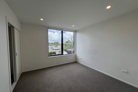 Photo of property in 7/12 Tawa Road, Te Atatu Peninsula, Auckland, 0610