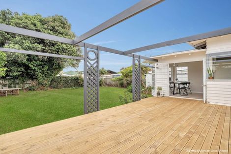 Photo of property in 4 Godwin Crescent, College Estate, Whanganui, 4500