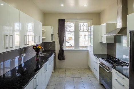 Photo of property in 221 Coutts Street, Rongotai, Wellington, 6022