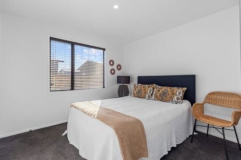 Photo of property in 32 Tamapahore Boulevard, Papamoa Beach, Papamoa, 3118