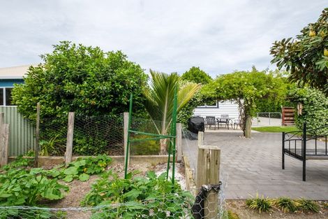 Photo of property in 2 Kelvin Street, Inner Kaiti, Gisborne, 4010
