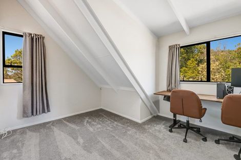 Photo of property in 14 Mallard Place, Unsworth Heights, Auckland, 0632