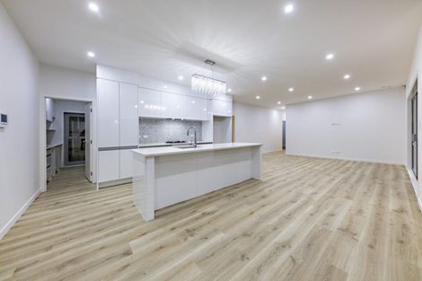 Photo of property in 35 Black Beech Crescent, Takanini, 2110