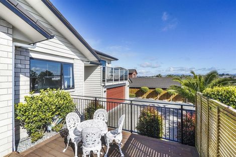 Photo of property in 1 Moonlight Drive, Rototuna North, Hamilton, 3210