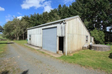 Photo of property in 1260 Te Hutewai Road, Raglan, 3296