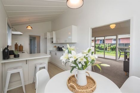 Photo of property in 8 Erin Crescent, Mairehau, Christchurch, 8013