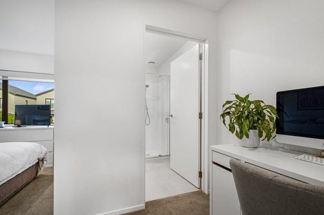 Photo of property in 31 Peihana Road, Hobsonville, Auckland, 0616