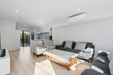 Photo of property in 160c Hill Road, Manurewa, Auckland, 2105