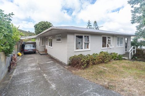 Photo of property in 3 Foyle Street, Island Bay, Wellington, 6023