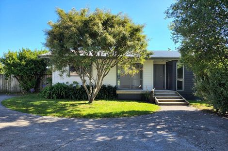 Photo of property in 1185 South Road, Oakura, 4314