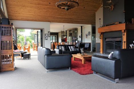 Photo of property in 207 Takapu Road, Manakau, Levin, 5573