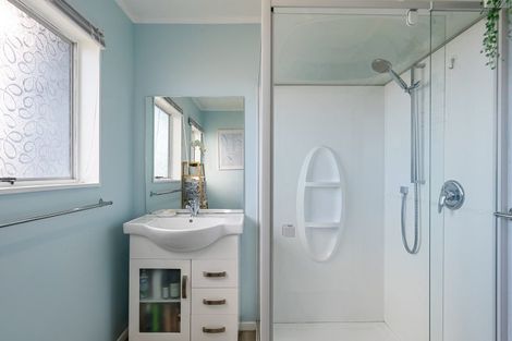 Photo of property in 30 Strathmore Avenue, Levin, 5510