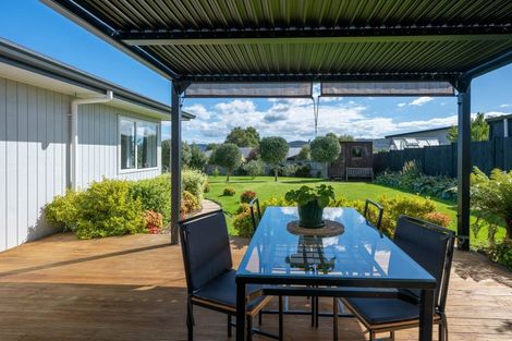 Photo of property in 68 Kenrigg Road, Kinloch, Taupo, 3377