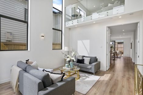 Photo of property in 4 Matahae Drive, Flat Bush, Auckland, 2019