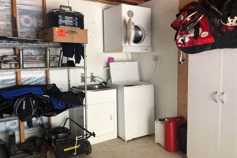 Photo of property in 21 Amelia Crescent, Waikawa, Picton, 7220