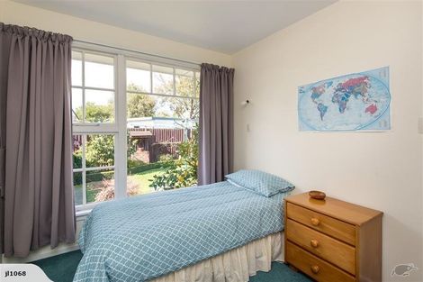 Photo of property in 2/202 Waimairi Road, Ilam, Christchurch, 8041