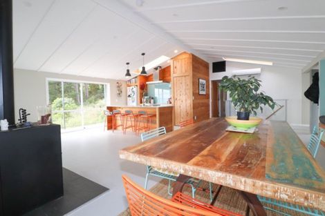 Photo of property in 37 Adams Road, Thornton Bay, Thames, 3575