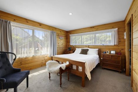 Photo of property in 12 Frank Frethey Place, Highlands Park, New Plymouth, 4312