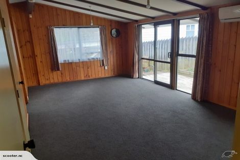 Photo of property in 120 Mount Smart Road, Onehunga, Auckland, 1061