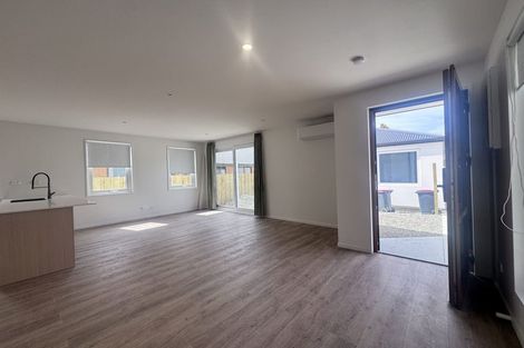 Photo of property in 2/15 Cumberland Street, Richmond, Christchurch, 8013