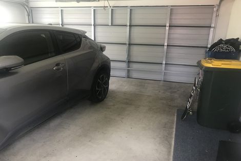 Photo of property in 51 Queen Mary Avenue, New Lynn, Auckland, 0600