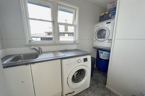 Photo of property in 142 Highbury Avenue, Highbury, Palmerston North, 4412