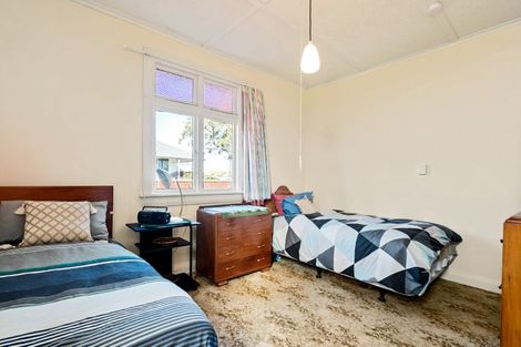 Photo of property in 24 Seymour Street, Waitara, 4320