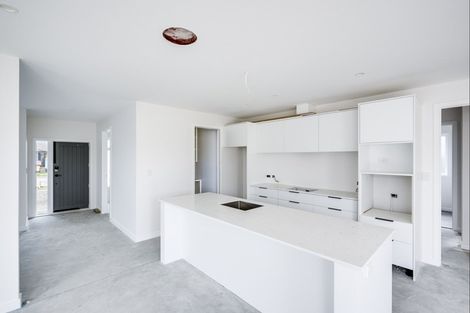 Photo of property in 21 Ruapehu Road, Poraiti, Napier, 4112