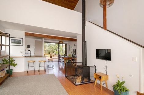 Photo of property in 15 Protea Crescent, Whitianga, 3510