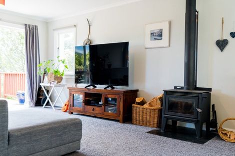 Photo of property in 96 Hocken Street, Kenmure, Dunedin, 9011