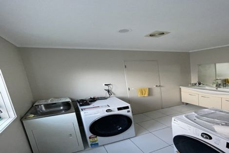 Photo of property in 4/205 Lake Road, Belmont, Auckland, 0622