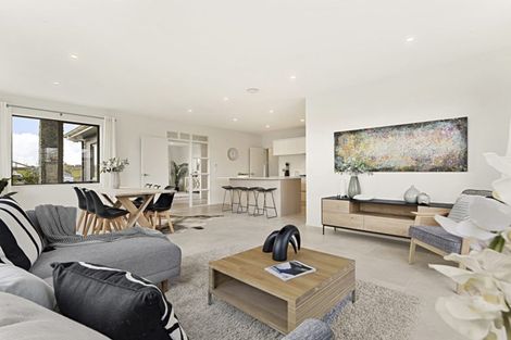 Photo of property in 19 Waituarua Drive, Takanini, 2112