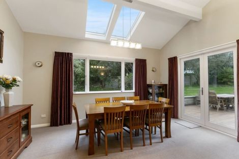 Photo of property in 60 Parkvale Road, Karori, Wellington, 6012