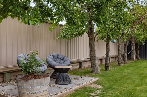 Photo of property in 16 Hosking Drive, Cromwell, 9310