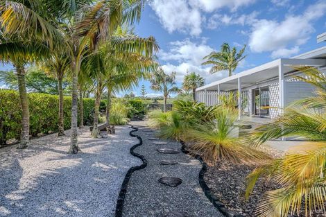 Photo of property in 10 Access Heights, Kerikeri, 0230