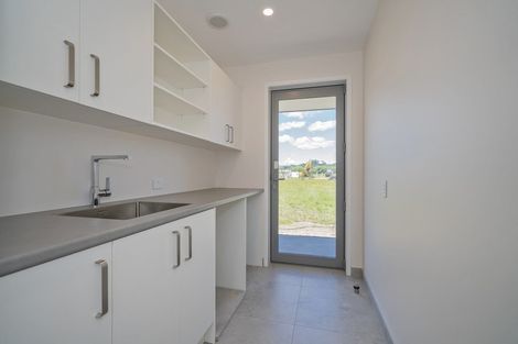 Photo of property in 22 Awatea Drive, Whitianga, 3510