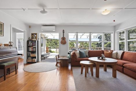 Photo of property in 2b Foster Avenue, Huia, Auckland, 0604