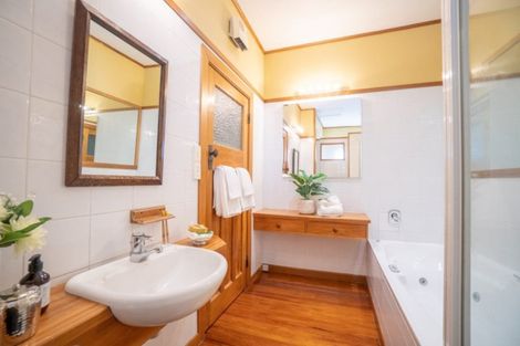 Photo of property in 18 Mere Mere Avenue, Palmerston North, 4414